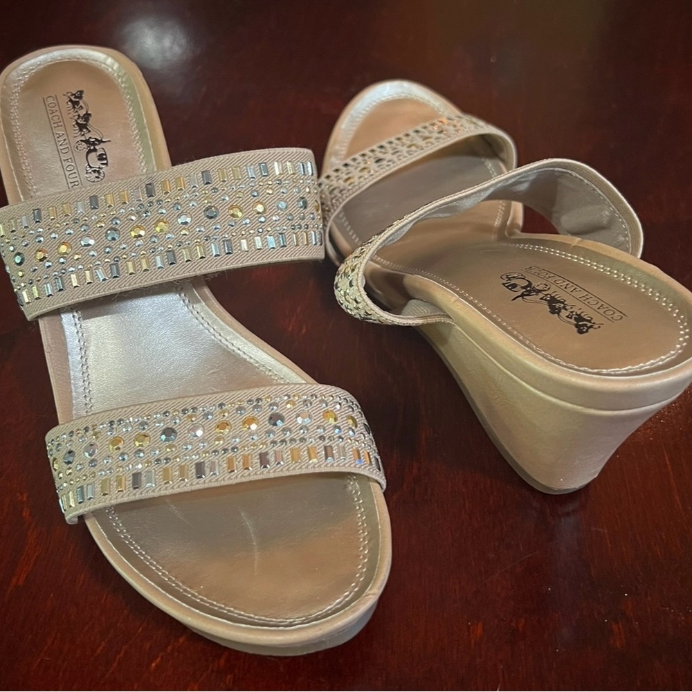 Silver rhinestone high-heeled shoes